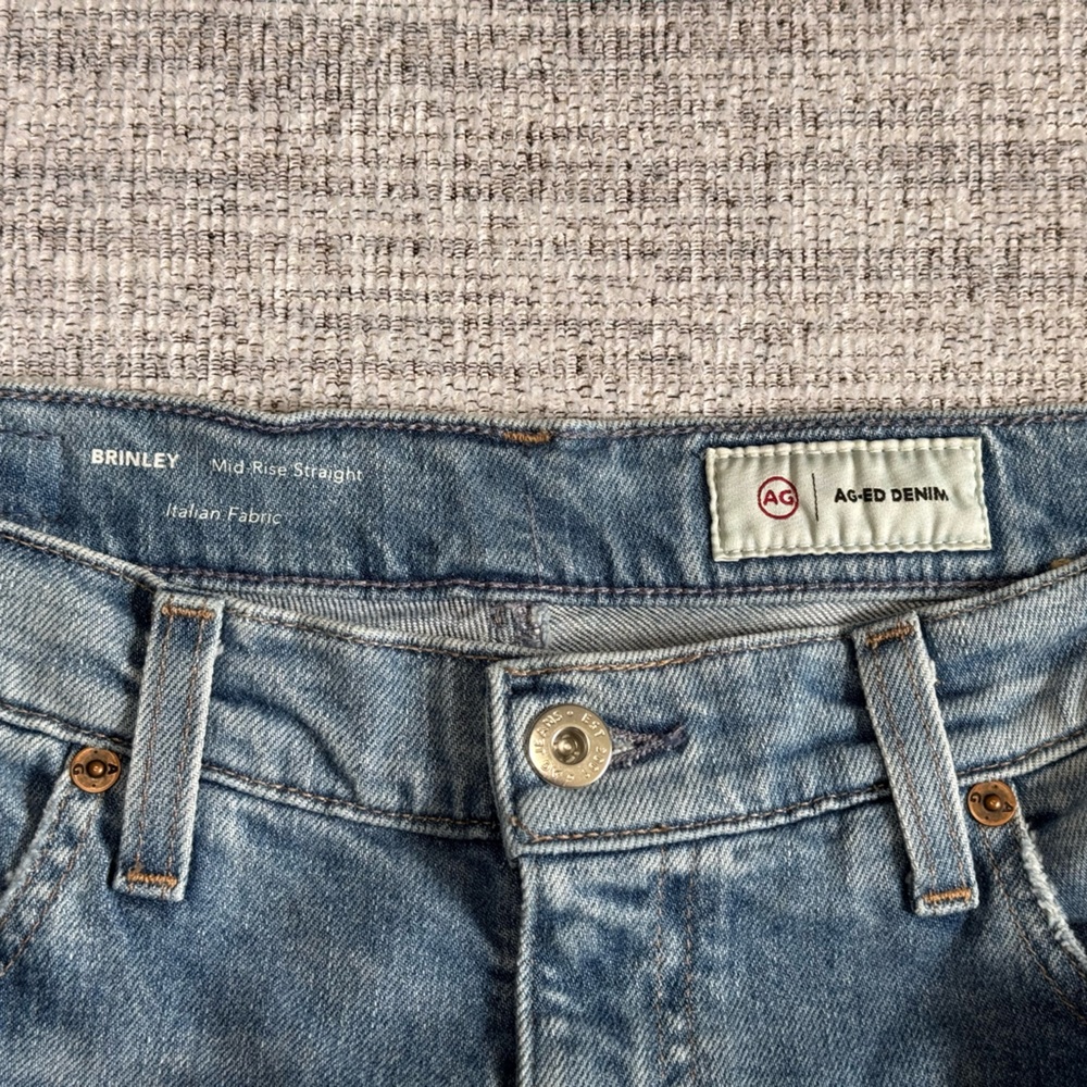AG Adriano Goldschmied Brinley Mid Rise Straight Leg Jeans Size 28 - Picture 4 of 13
